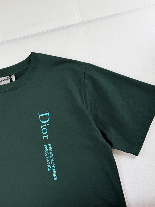 ディオール カプセルコレクション 刺繍入り半袖Tシャツ