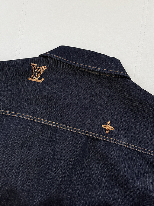 ルイヴィトン 刺繍ロゴ入りデニムシャツジャケット
