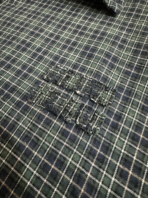 ミュウミュウジップアップジャケットコピー 刺繍ロゴ入りチェック柄ジップアップジャケット