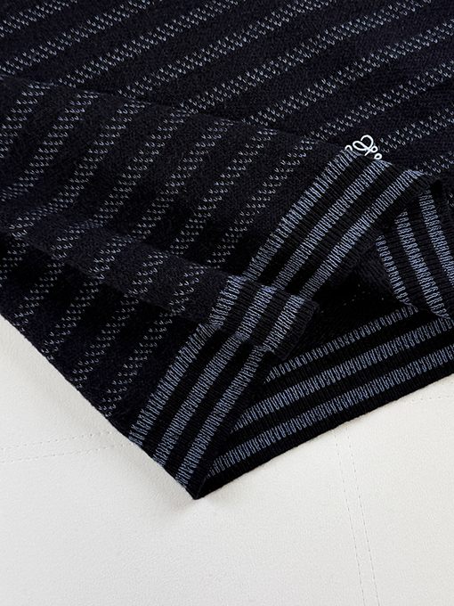 ロエベ 刺繍入りストライプ柄クルーネックセーター