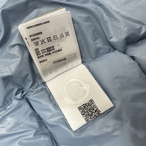 モンクレールコピー ビッグロゴ・袖取り外し可能ダウンジャケット