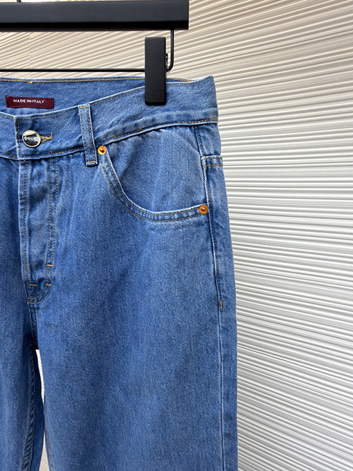 グッチ デニムテープ付きジーンズ