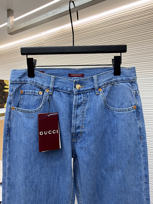 グッチ デニムテープ付きジーンズ