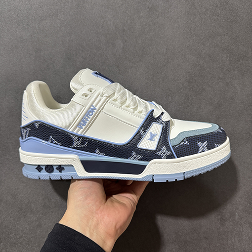 ルイヴィトンコピー LV Trainer クラシックな高級スポーツシューズシリーズ