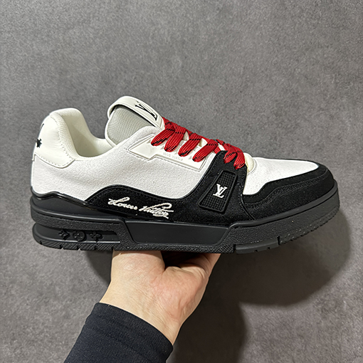 ルイヴィトン LV Trainer 新モデルクラシックな高級スポーツシューズシリーズ