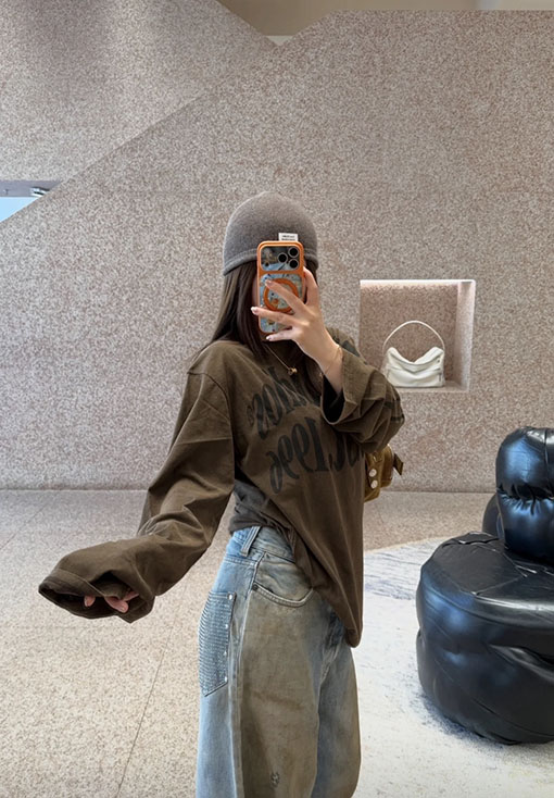 アクネストゥディオズ Acne Studios レタープリントのダメージ長袖シャツ