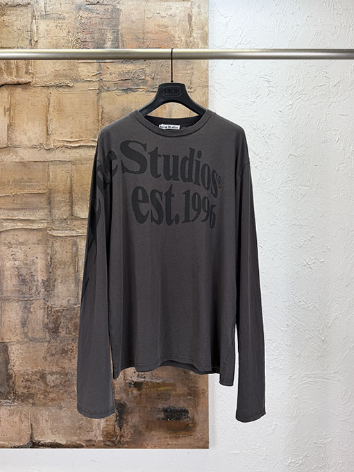 アクネストゥディオズ Acne Studios レタープリントのダメージ長袖シャツ