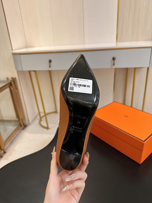 エルメス レディースカラーブロックのカジュアルシューズ