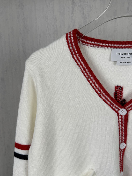 トムブラウン ヨットの刺繍入りVネックニットセーター
