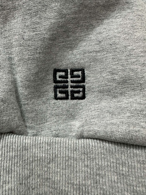 ジバンシィ ロゴ文字刺繍入りフード付きスウェットシャツ