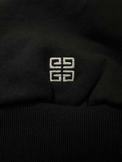 ジバンシィ ロゴ文字刺繍入りフード付きスウェットシャツ