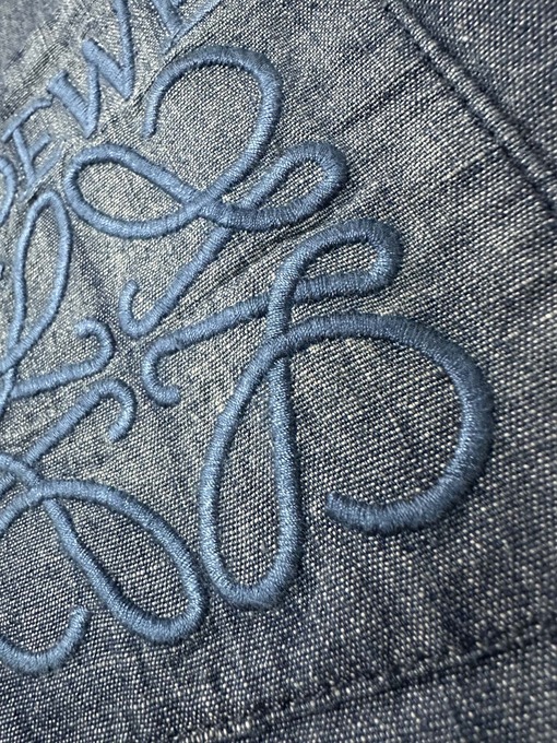 ロエベデニム刺繍シャツスーパーコピー 両面竹デニム刺繍シャツ