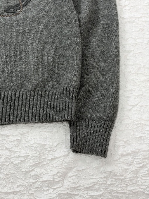 エルメスコピー クラシックな錨のパッチワークレザー刺繍クルーネックセーター