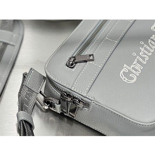 ディオールスーパーコピー Safari ショルダー バック高品質