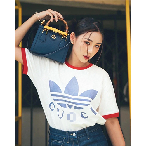 アディダス × グッチ コピーコラボ  メンズ レディース 半袖Tシャツ