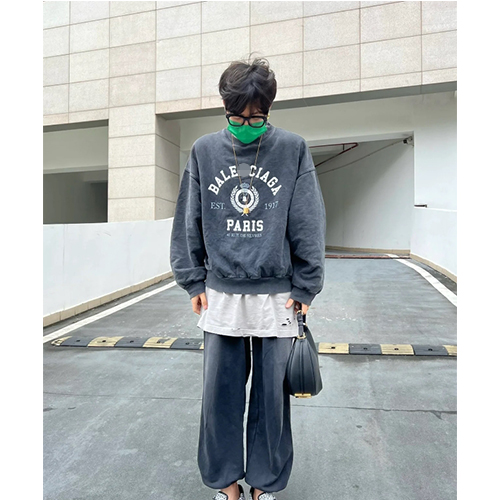 バレンシアガ偽物  メンズ レディース スウェット Tシャツ 高品質