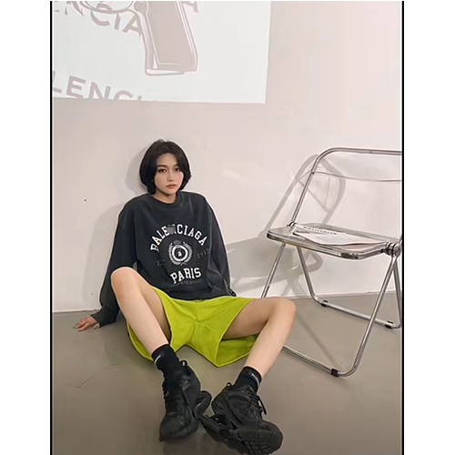 バレンシアガスーパーコピー   メンズ レディース スウェットTシャツ