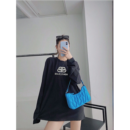 バレンシアガスーパーコピー  メンズ レディース スウェットTシャツ