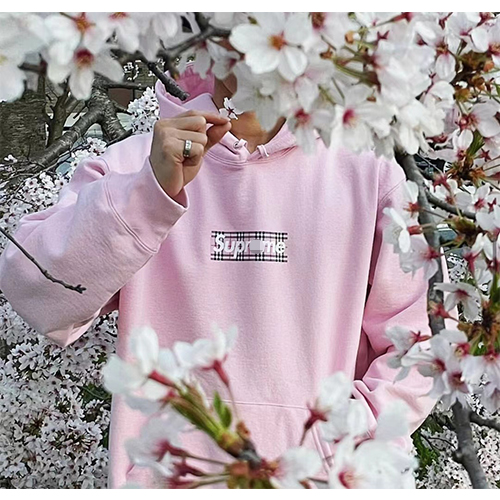 シュプリームスーパーコピー × バーバリー コラボ メンズレディース パーカー フード Tシャツ 高品質