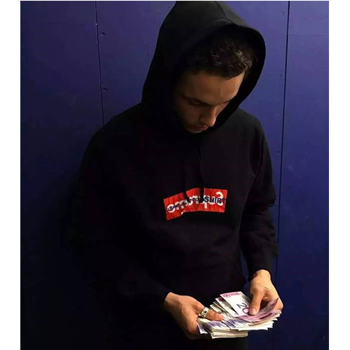 シュプリームスーパーコピー × コムデギャルソン  コラボ メンズレディース パーカー フード Tシャツ  高品質