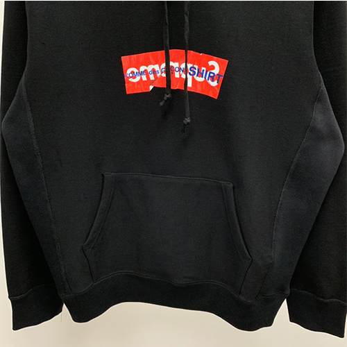 シュプリームスーパーコピー × コムデギャルソン  コラボ メンズレディース パーカー フード Tシャツ  高品質