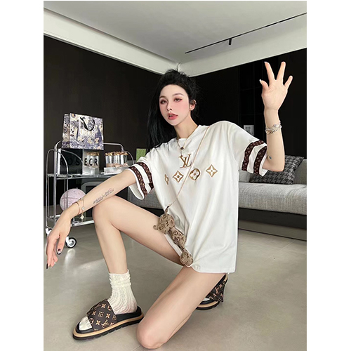 ルイヴィトンスーパーコピー メンズレディース Tシャツ半袖ファッション 高品質