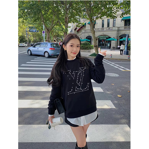 ルイヴィトンスーパーコピー メンズレディース パーカー フード Tシャツ