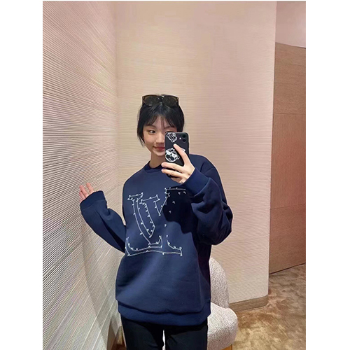 ルイヴィトンスーパーコピー メンズレディース パーカー フード Tシャツ