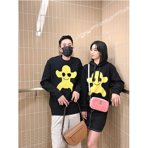 バーバリー 偽物 メンズレディース パーカー フード Tシャツ
