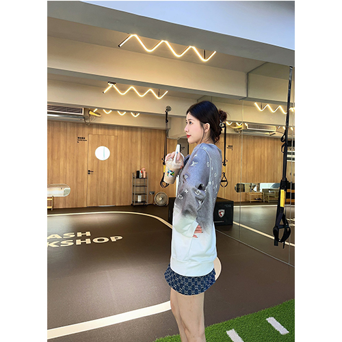 ルイヴィトン偽物   メンズ レディース スウェットTシャツ