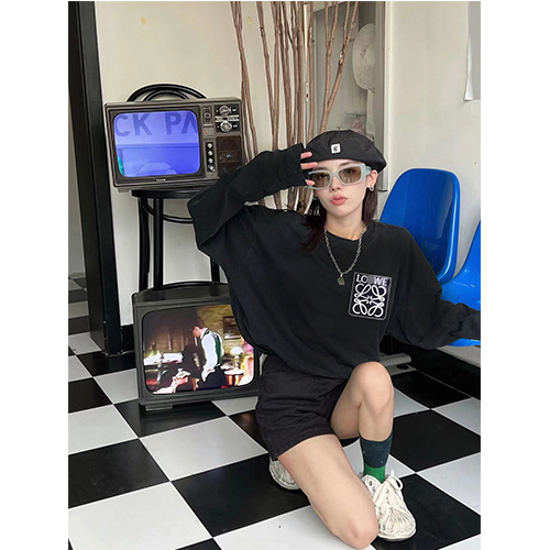 ロエベ偽物 メンズ レディース スウェットTシャツ