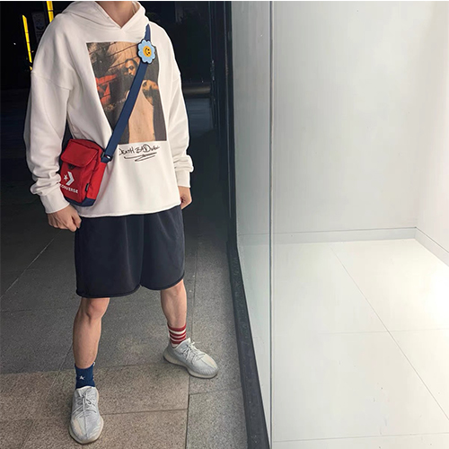 ヴィーローン スーパーコピーメンズレディース パーカー フード Tシャツ
