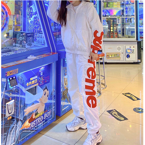 シュプリームスーパーコピー × ノースフェイス コラボ メンズファッション ジャケットアウター