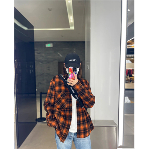 セリーヌスーパーコピー メンズ レディース おしゃれ シャツ
