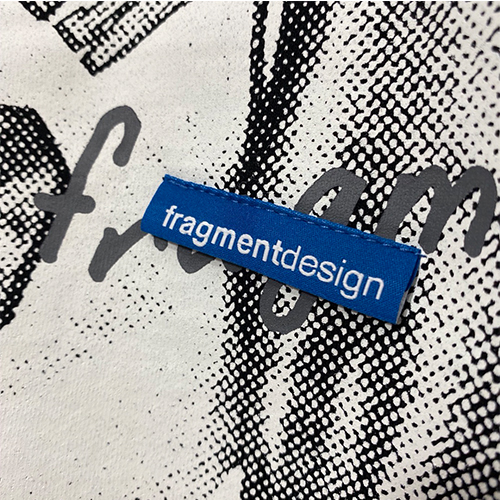 ジョーダン偽物  × TRAVIS SCOTT  × FRAGMENT HOODIE   コラボ  メンズ レディース 人気のパーカー  高品質