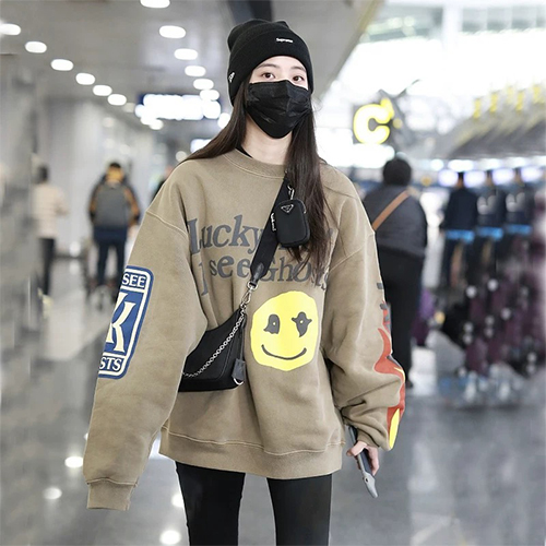 KANYE WEST スーパーコピーファッション    メンズ レディース スウェットTシャツ