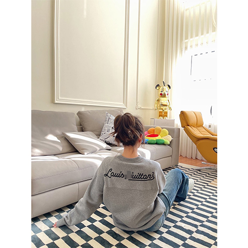 ルイヴィトン偽物 メンズ レディース スウェットTシャツ