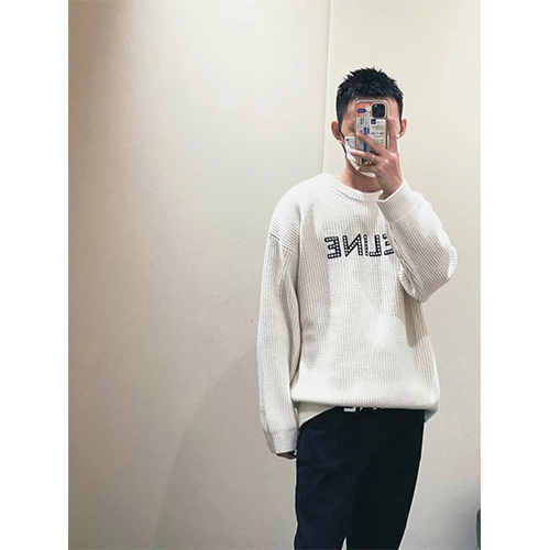 セリーヌ スーパーコピー メンズ レディース 人気 ニットセーター