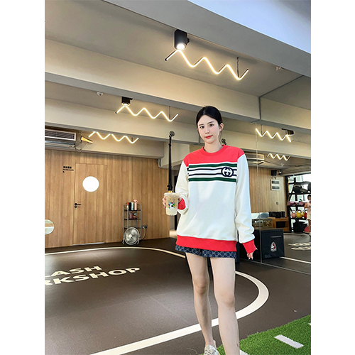 グッチ偽物 人気のスウェットTシャツ カップルアイテム 高品質