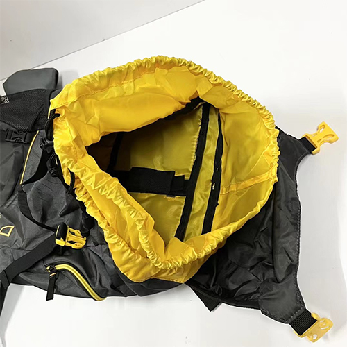 HIKING BACKPACKコピー National Geographicリュックサック 高品質 09.06新品
