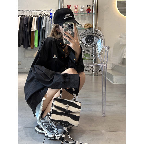 VIVIENNE WESTWOOD コピー メンズ レディース おしゃれ シャ