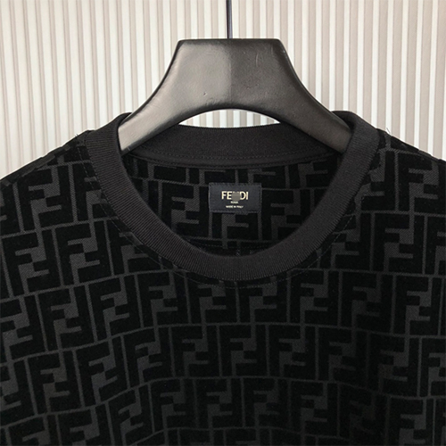 フェンディスーパーコピー メンズ レディース スウェットTシャツ   高品質