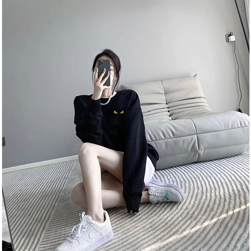 フェンディ スーパーコピー 長袖 スウェットTシャツ