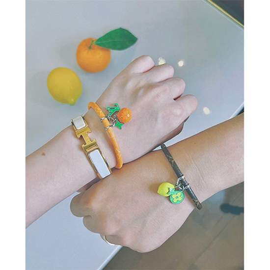 ブレスレット アクセサリーHang it LV Fruits  高品質