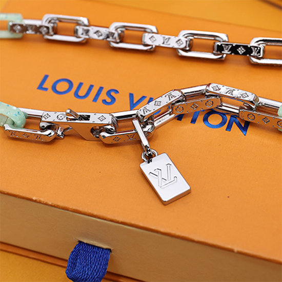 ルイヴィトン スーパーコピーネックレス アクセサリーMonogram Chain  高品質