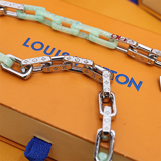 ルイヴィトン スーパーコピーネックレス アクセサリーMonogram Chain  高品質