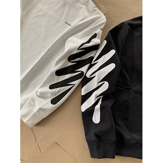 オフホワイト 偽物長袖 スウェットTシャツ