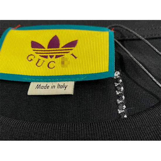 グッチコピー × アディダス コラボ Tシャツ半袖ファッション通販