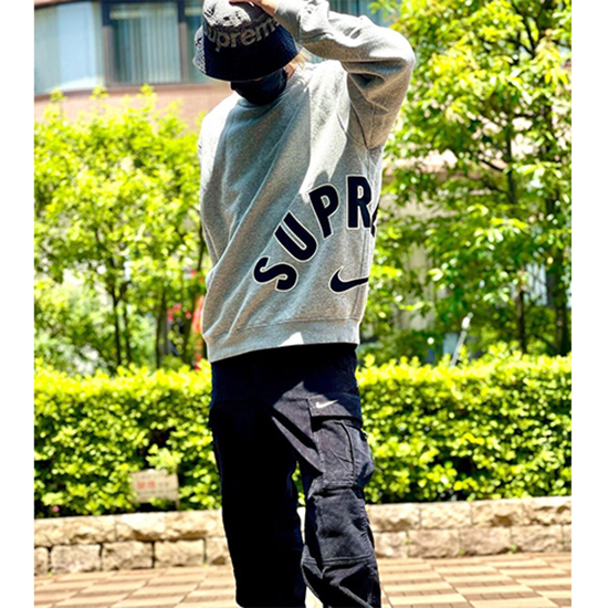シュプリームスーパーコピー × ナイキ コピー   スウェット長袖 Tシャツ