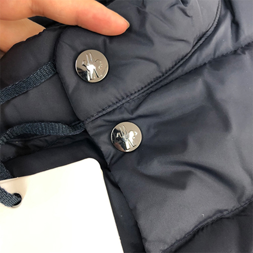 モンクレールスーパーコピー秋冬 ダウンベスト